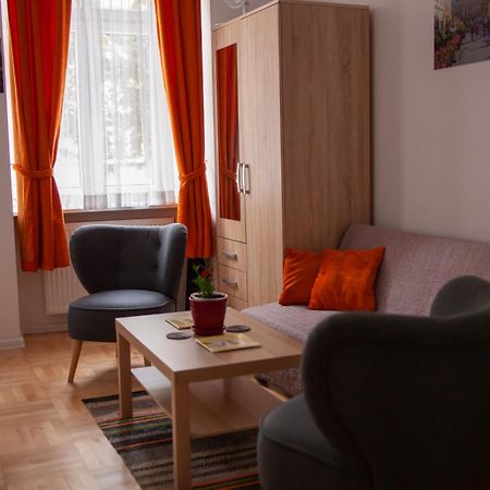 Lukas Guest Rooms 克拉科夫 外观 照片